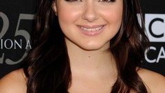 Woman Hollywood Actress models Ariel Winter