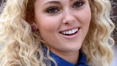 Woman Hollywood Celebrity Actress blondes models photo shoot 