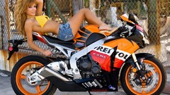 Woman Honda Bikes CBR 1000 cbr repsol motorbikes