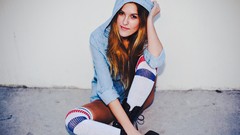 Woman hoodies brunettes models