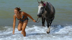 Woman Horses girls with horses