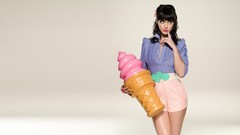 Woman ice cream katy perry