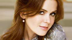 Woman isla fisher