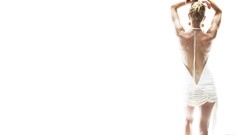 Woman Jaime Pressly blondes