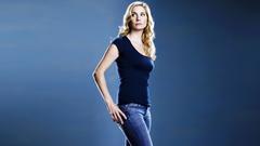 Woman jeans Actress Elizabeth