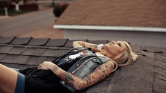 Woman jeans blondes tattoos Lauren Taylor McCutchan