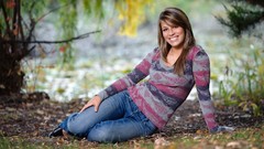 Woman jeans brunettes portraits girls in nature