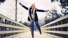 Woman jeans hats Bridges jackets outdoors boots models