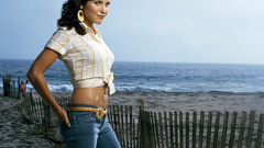Woman jeans sophia bush