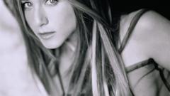 Woman jennifer aniston monochrome