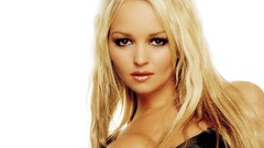 Woman Jennifer Ellison models
