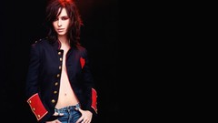 Woman Jennifer Love Hewitt