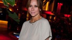 Woman Jennifer Love Hewitt