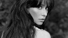 Woman Jennifer Love Hewitt monochrome