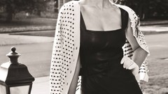 Woman Jennifer Love Hewitt monochrome