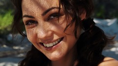 Woman Jennifer Max Gabriela Munzar