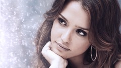 Woman Jessica Alba faces brunettes models