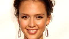 Woman Jessica Alba hairstyle brunettes