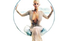 Woman Jessica Simpson