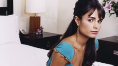 Woman Jordana Brewster