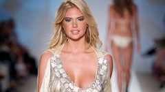 Woman juice blondes kate upton