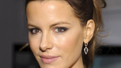 Woman Kate Beckinsale faces
