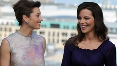 Woman Kate Beckinsale Jessica Biel Actress