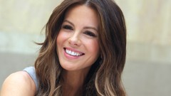 Woman Kate Beckinsale smiling brunettes