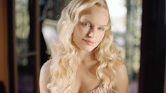 Woman kate bosworth heterochromia