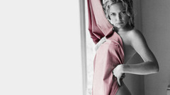 Woman kate hudson selective