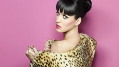 Woman katy perry bangs