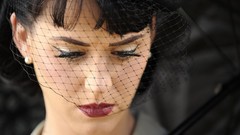 Woman katy perry veil singers