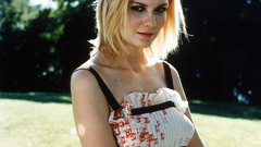 Woman Kirsten Dunst