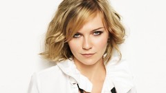 Woman Kirsten Dunst