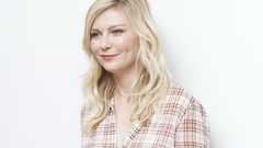 Woman Kirsten Dunst blondes
