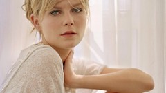Woman Kirsten Dunst portraits
