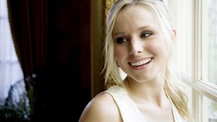 Woman Kristen Bell