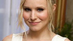 Woman Kristen Bell