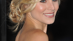 Woman Kristen Bell Actress