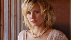 Woman Kristen Bell Actress