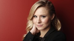 Woman Kristen Bell faces portraits