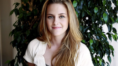 Woman Kristen Stewart Actress