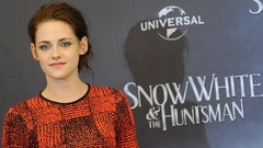 Woman Kristen Stewart Actress Snow White and the Huntsman