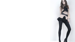 Woman Kristen Stewart high