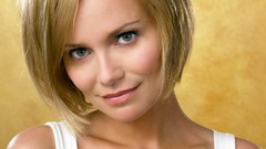 Woman Kristin Chenoweth