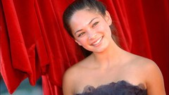Woman Kristin Kreuk