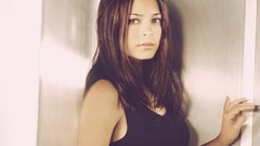 Woman Kristin Kreuk