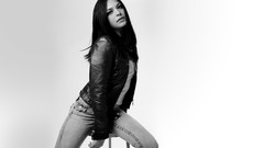 Woman Kristin Kreuk grayscale