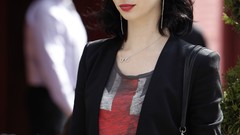 Woman Krysten Ritter