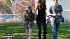 Woman lily Kate Beckinsale Actress daughter mo